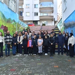 🎨 Renklere Dokun, Duvarlar Konuşsun 🌈